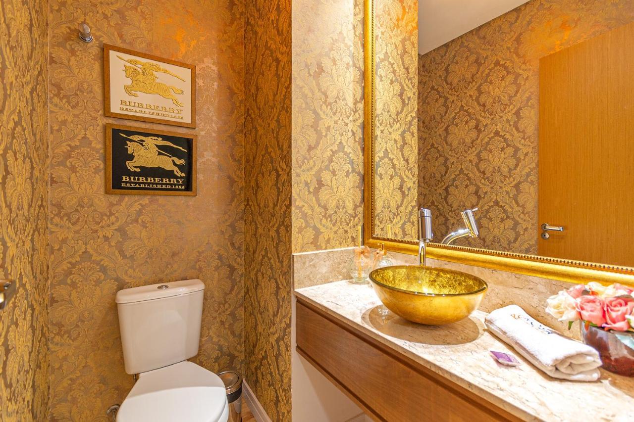 Rosa Apartamento Luxo No Centro Gramado Apartment Ngoại thất bức ảnh